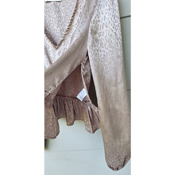 DO+BE Satin Animal Print Cheetah Peplum Balloon Sleeves Y2K Top Blouse M - Picture 7 of 10